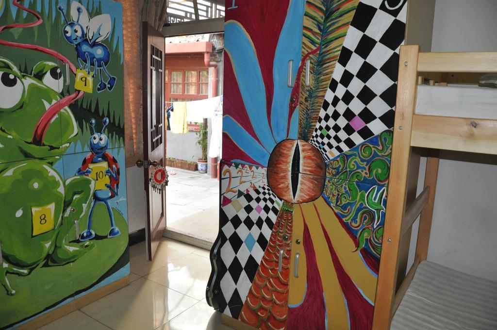Three Legged Frog Hostel Beijing Cameră foto