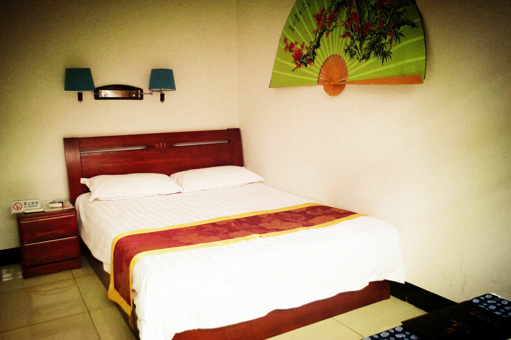 Three Legged Frog Hostel Beijing Exterior foto