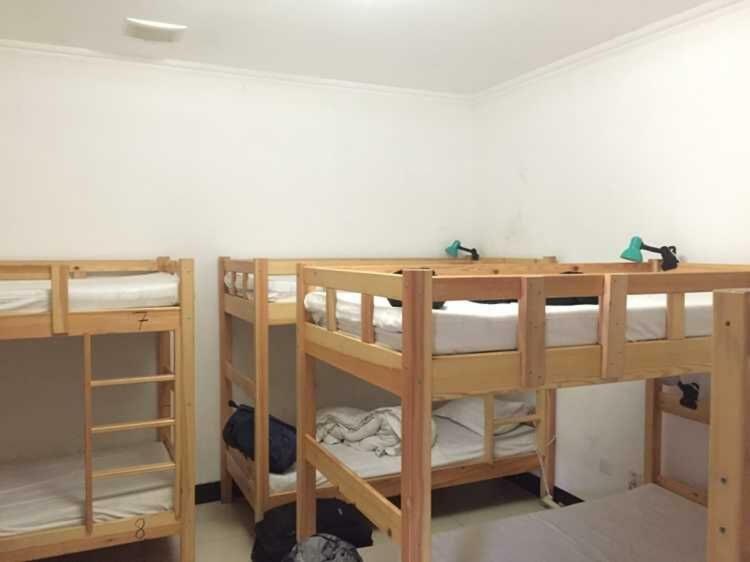 Three Legged Frog Hostel Beijing Exterior foto